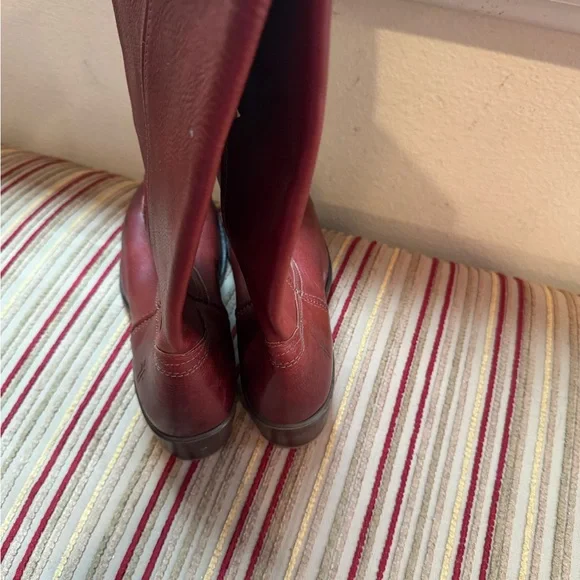 NEW with tags - VINTAGE Frye Burgundy Red Campus Leather Boots - Picture 11 of 16